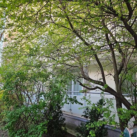Maison Bruehl - Apartamenty Przy Ogrodzie Saskim Варшава Экстерьер фото