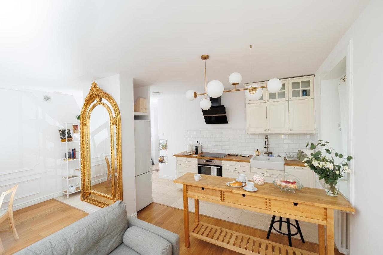 Maison Bruehl - Apartamenty Przy Ogrodzie Saskim Варшава Экстерьер фото